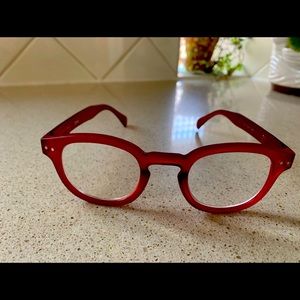 Izipizi readers. Cool red color.